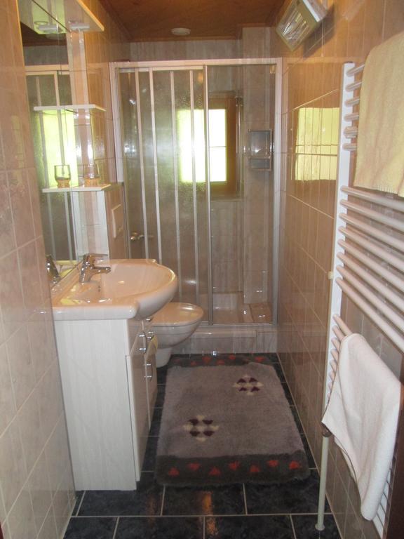 Ferienhaus Fichtenheim Pragraten Phòng bức ảnh